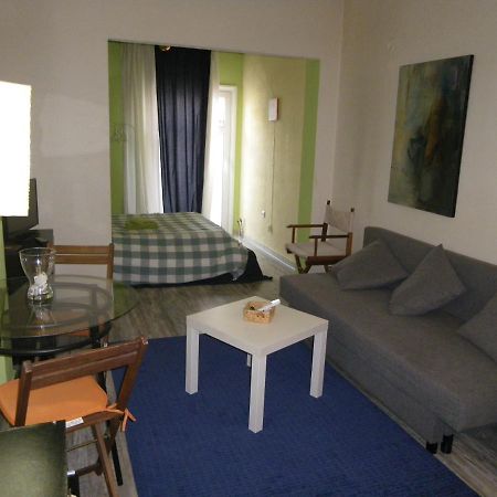 Mini suite neighboring the center Salonicco Esterno foto