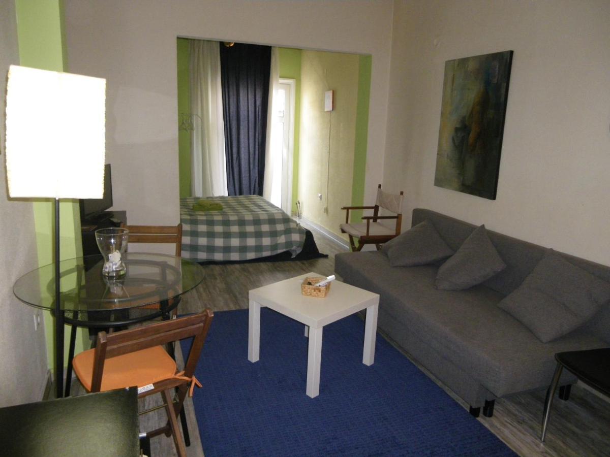 Mini suite neighboring the center Salonicco Esterno foto