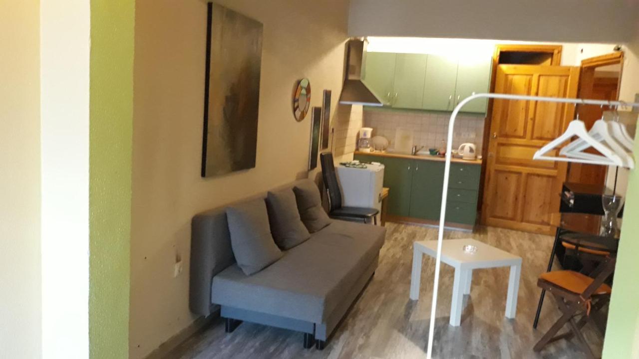 Mini suite neighboring the center Salonicco Esterno foto